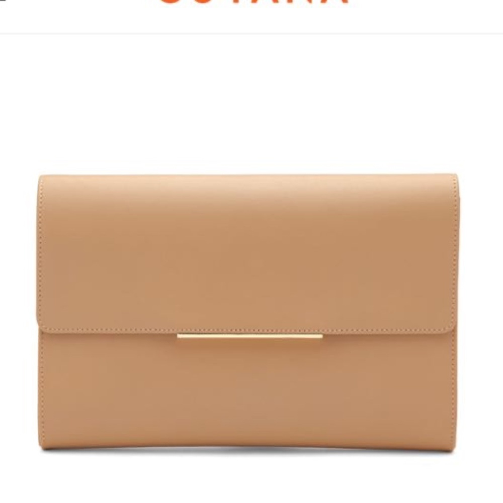 Cuyana convertible clutch in neutral tan smooth leather